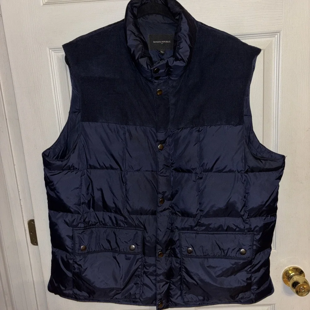 BANANA REPUBLIC Men XL Navy Down Quilted Puffer Vest Corduroy Panel Snap Pockets
